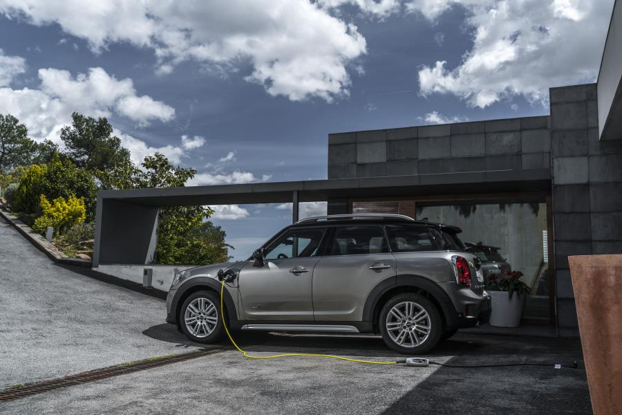  Mini Cooper S E Countryman ALL4 (F60) 2017 года  (WW) (фото 94 из 173)